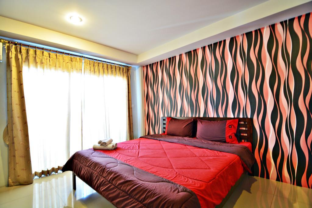 The Day Hotel Chonburi Habitación foto