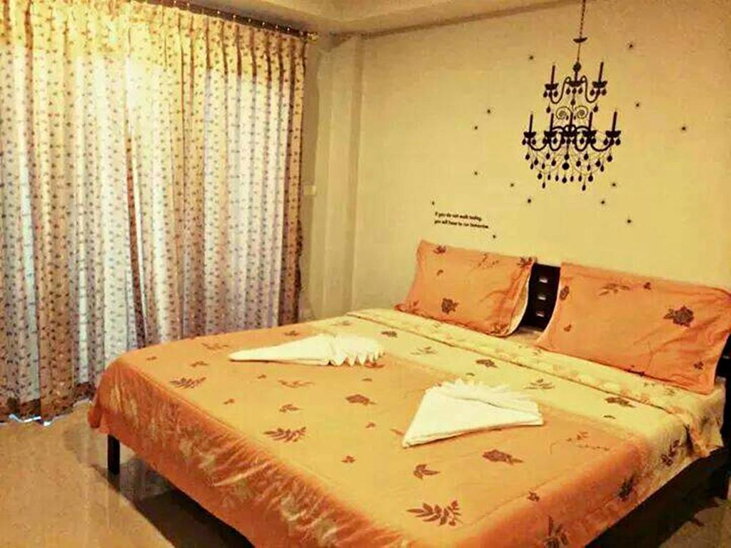 The Day Hotel Chonburi Habitación foto