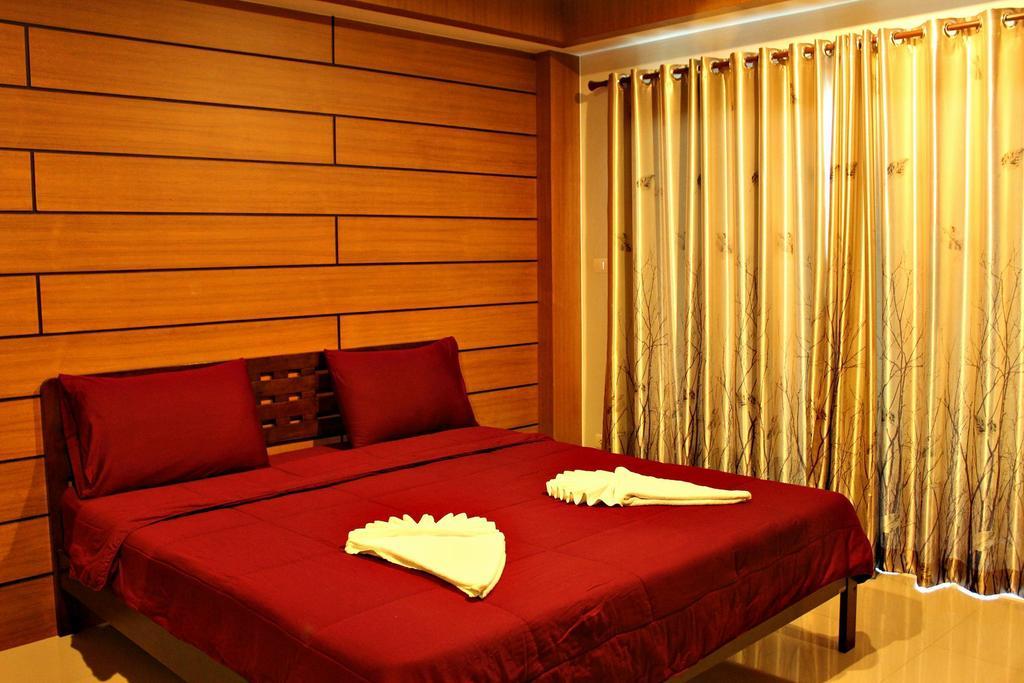 The Day Hotel Chonburi Habitación foto